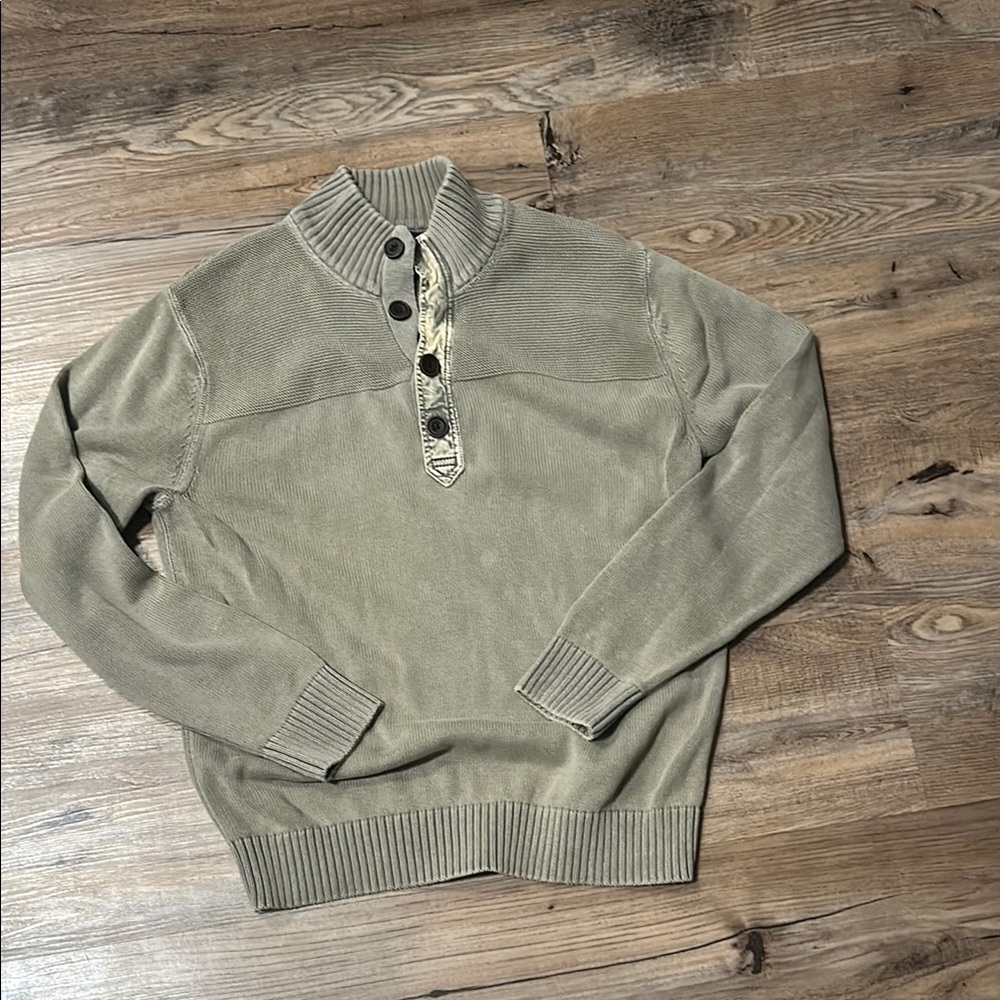 Men's Roundtree & Yorke Olive Sweater with Button Detail